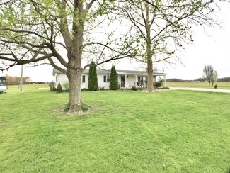 6340 S County Road 150 W, Versailles, IN 47042