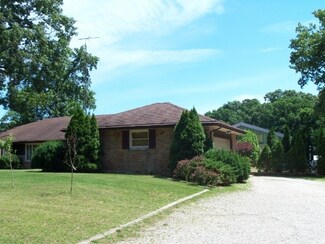 18727 14b Rd, Culver, IN 46511