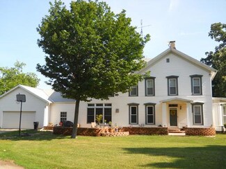 206 S Hawthorne St, Granville, IL 61326