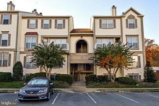 9262 Cardinal Forest Ln Unit 101, Lorton, VA 22079