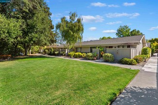 1600 Oakmont Dr Unit 6, Walnut Creek, CA 94595