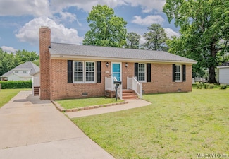 1304 E 9th St, Roanoke Rapids, NC 27870