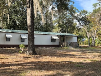 7050 NW 110th St, Chiefland, FL 32626