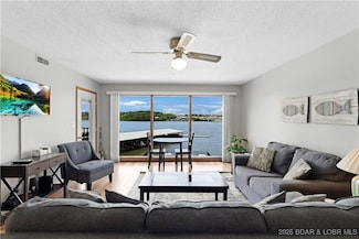 875 Parkside Place Unit B-102, Osage Beach, MO 65065