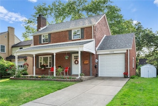 1333 Windermere Dr, Pittsburgh, PA 15218