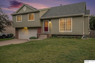 1405 Durham Dr, Papillion, NE 68133