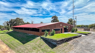 9739 U S 82, Whitesboro, TX 76273