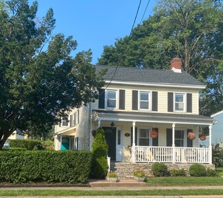 43 Church St, Allentown, NJ 08501