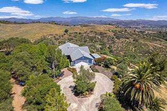 5221 Olive Hill Rd, Fallbrook, CA 92028
