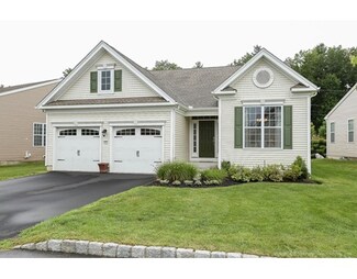 108 Sherwood Dr, Methuen, MA 01844