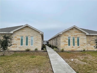 5003 N Hiawatha Dr, Pharr, TX 78577