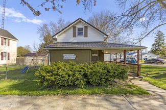525 E Carrol St, Kenton, OH 43326