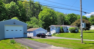 301 Stratmill Rd, Binghamton, NY 13904