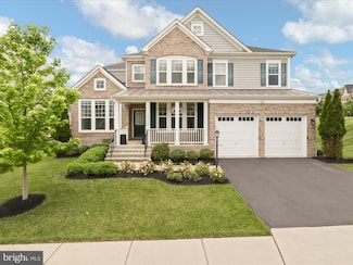 42350 Stonemont Cir, Ashburn, VA 20148