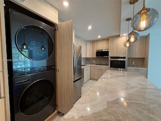 19390 Collins Ave Unit 224, Sunny Isles Beach, FL 33160