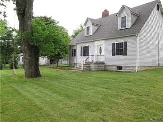 2313 Point of Rocks Rd, Chesterfield, VA 23836