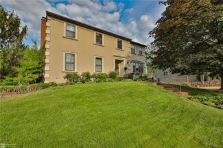 2618 Meadow Lane Dr, Easton, PA 18040