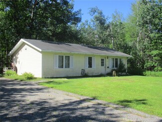 504 SE 18th St, Grand Rapids, MN 55744