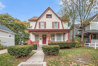 835 Bates St SE, Grand Rapids, MI 49506