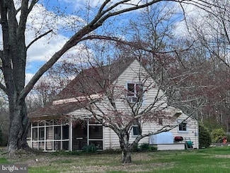206 Burrs Mill Rd, Southampton, NJ 08088