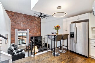 99 Silver St Unit 4-2, Portland, ME 04101