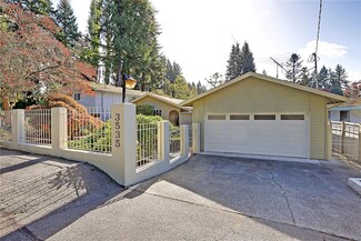 3535 NE 187th St, Lake Forest Park, WA 98155