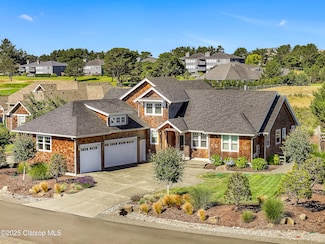 4586 Drummond Ct, Gearhart, OR 97138