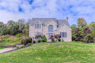 225 William Dr, Canonsburg, PA 15317