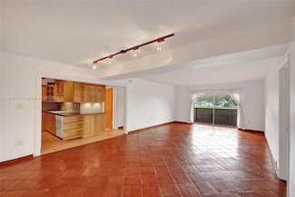 8335 SW 72nd Ave Unit 205D, Miami, FL 33143