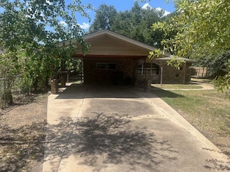 362 County Rd, Buna, TX 77612