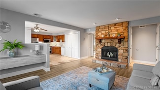 1101 Passover Rd Unit R4, Osage Beach, MO 65065