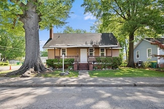 411 N 8th Ave, Hopewell, VA 23860
