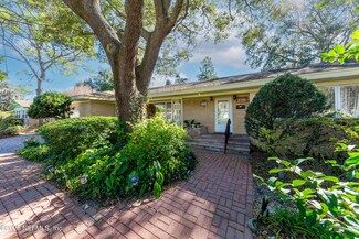 2348 Smullian Trail N, Jacksonville, FL 32217