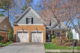 19679 Wooden Tee Dr, Davidson, NC 28036