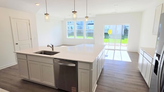 4722 Airlake Curve, Woodbury, MN 55129