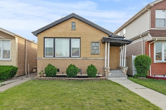 7944 S Whipple St, Chicago, IL 60652