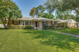 9737 Chiswell Rd, Dallas, TX 75238