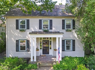 3004 Warrington Rd, Cleveland, OH 44120