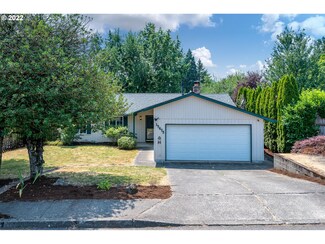 15475 SE East Ave, Milwaukie, OR 97267