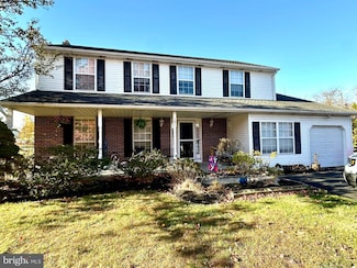 101 Pioneer Dr, Lansdale, PA 19446