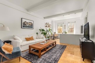 67 Park Ave Unit 11D, New York, NY 10016