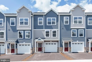 124 Dolomite Dr, Port Matilda, PA 16870
