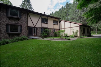 286 Mendon Center Rd, Honeoye Falls, NY 14472