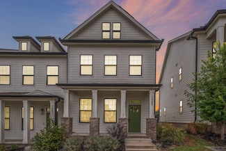 2085 Oakwood Ave, Nashville, TN 37207