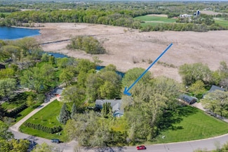 2935 Lindgren Ln, Maple Plain, MN 55359
