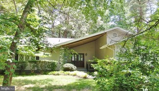 23074 Purple Plum Way, California, MD 20619
