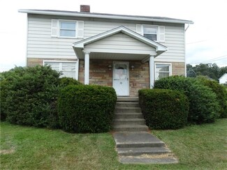70 1st St, Graceton, PA 15748