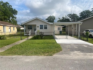 1545 Susan Ln, Slidell, LA 70458