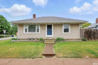 3129 N Harrison St, Davenport, IA 52803
