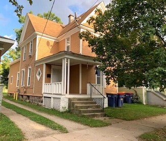 308 Straight Ave NW, Grand Rapids, MI 49504